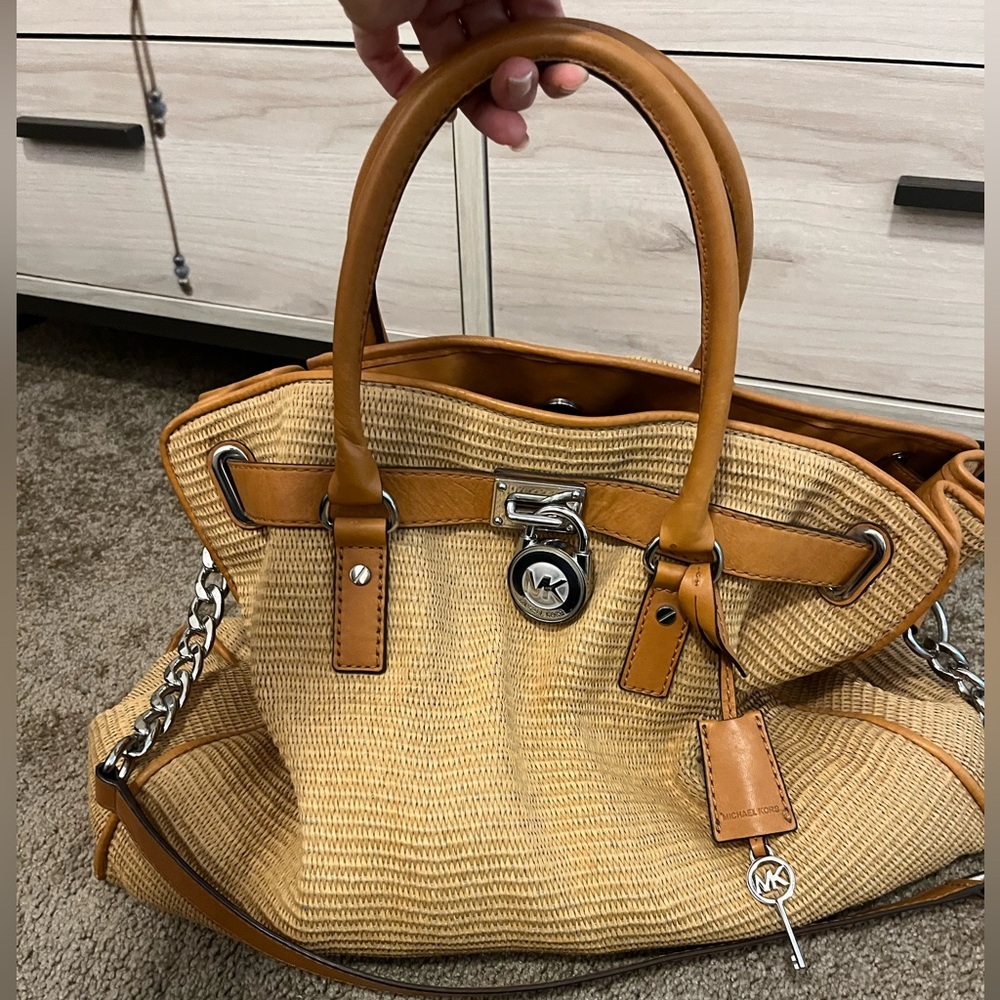 Vintage Michael Kors Large Hamilton Tan Woven Bag Purse Tote Silver hardware - Picture 11 of 15